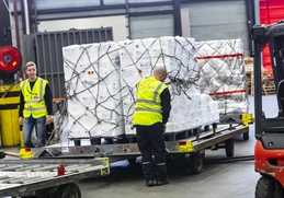 WFS - photo cargo handling 