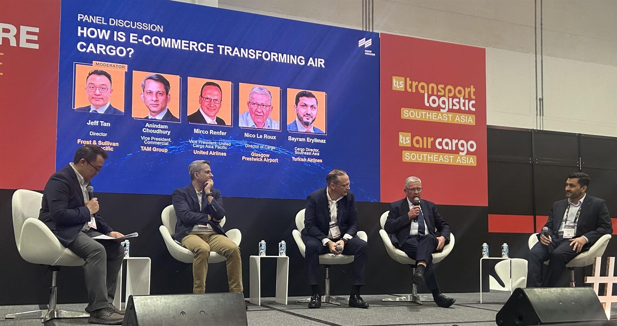 Self Photos / Files - 128a4d7547e1419bbd21d5149184036c.jpg Self Photos / Files - 128a4d7547e1419bbd21d5149184036c.jpg