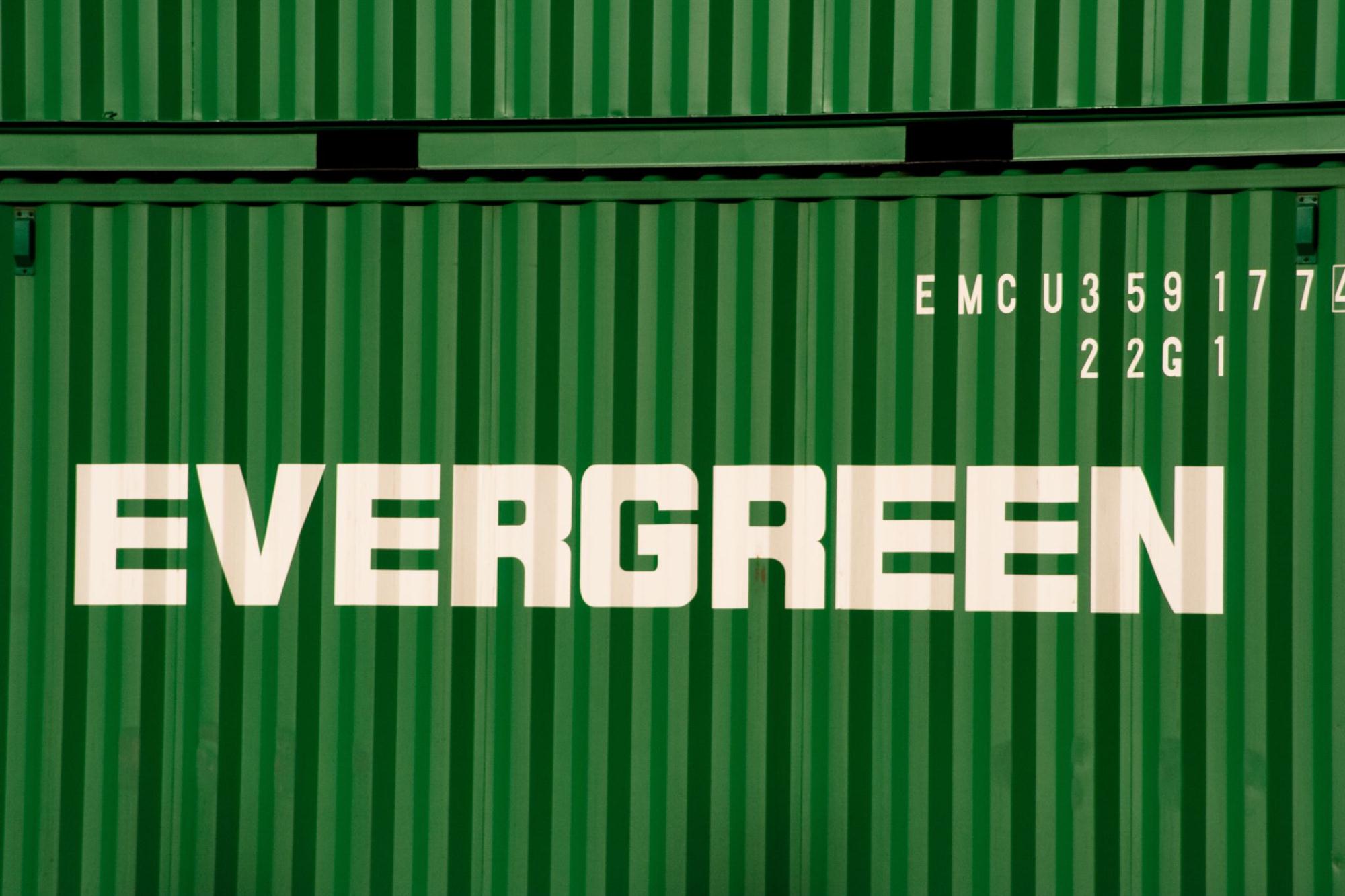 Self Photos / Files - Evergreen_shipping_container JAN RAMROTH