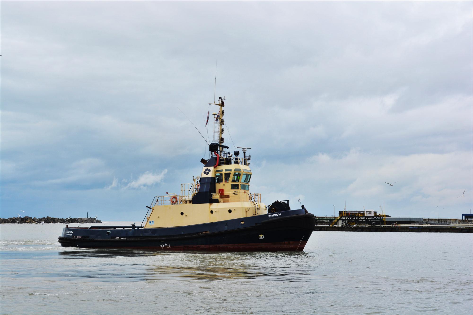 Self Photos / Files - APM Poti tug