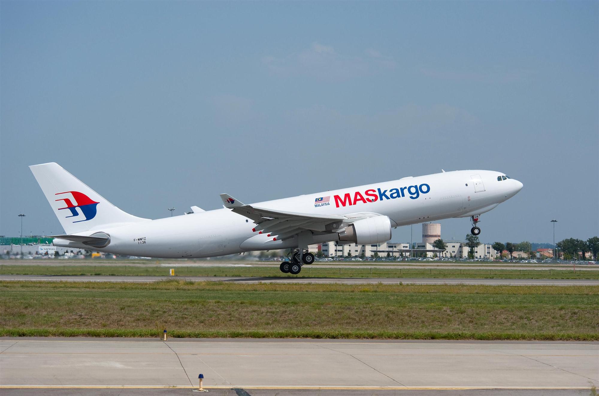 Self Photos / Files - A330-200F-MAS-CARGO-TAKE-OFF