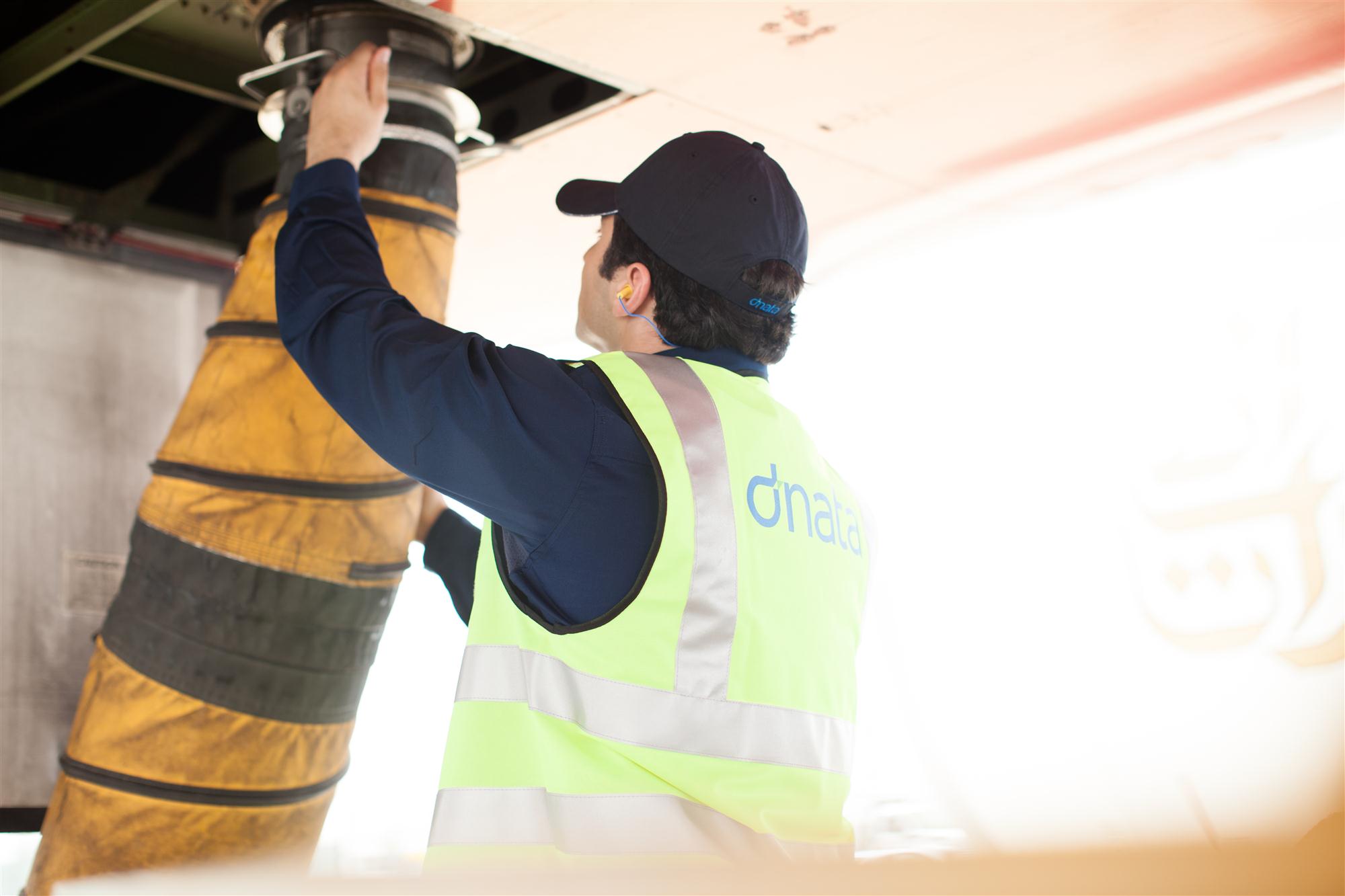Self Photos / Files - dnata LAX