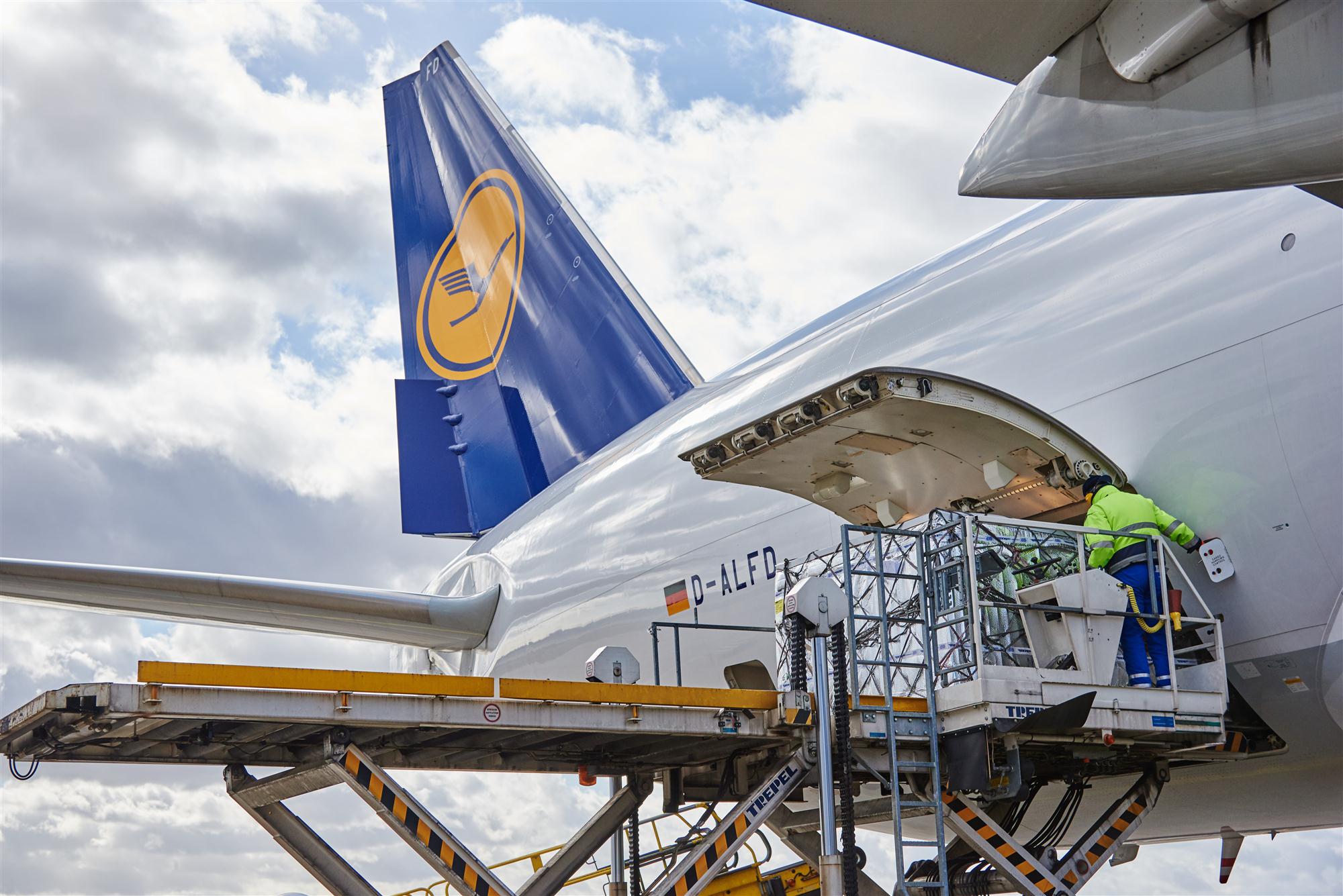 Self Photos / Files - Lufthansa Cargo_1