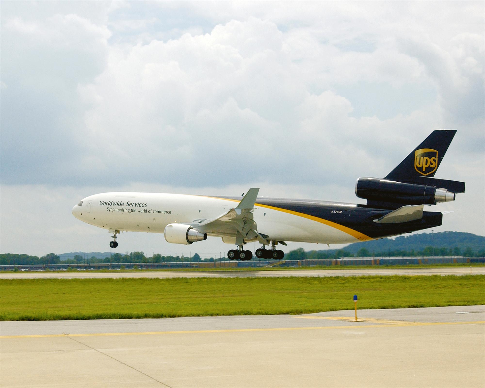 Self Photos / Files - UPS md11_hi