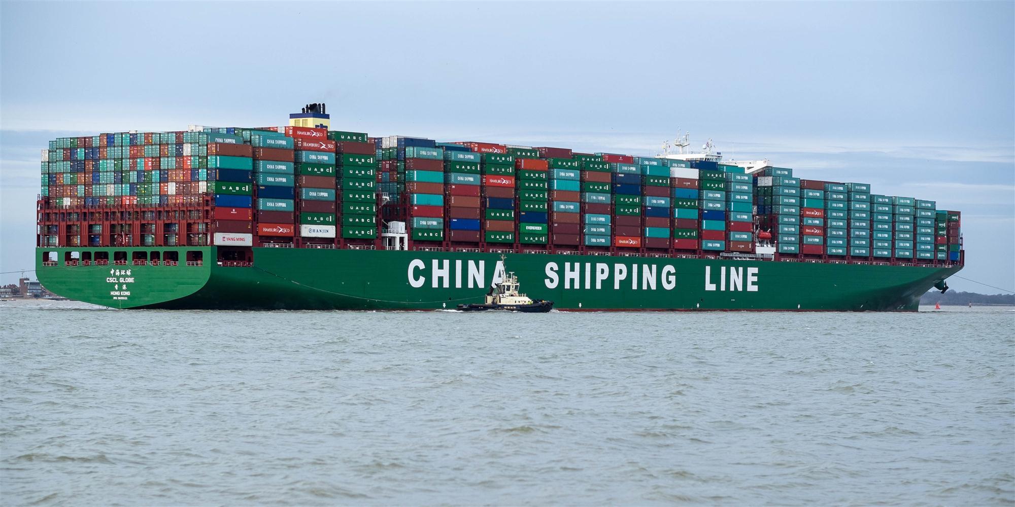 Self Photos / Files - CSCL_Globe_arriving_at_Felixstowe KEITH SKIPPER