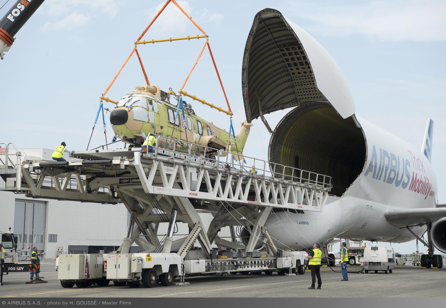 Self Photos / Files - Beluga_Transport_Test_Loading
