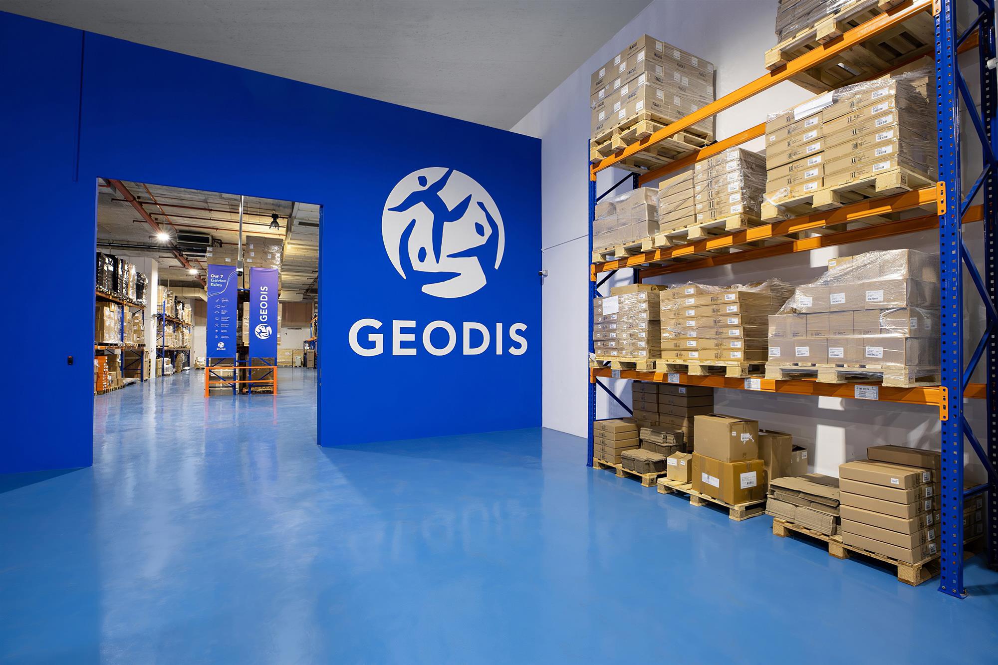 Self Photos / Files - 220316 GEODIS Warehouse in HK_
