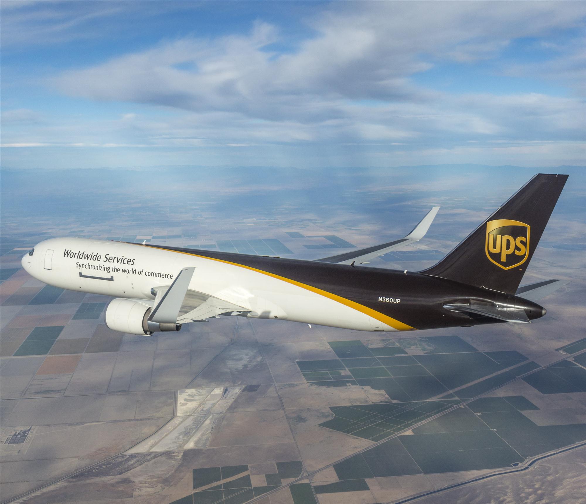 Self Photos / Files - ups767-winglets-002