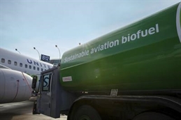 UA_SAF_Truck_and_Plane