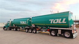 Toll_Liquids_20m_tanker_(13684983933)