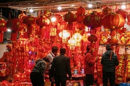 Photo by CHEN HENG on Unsplash