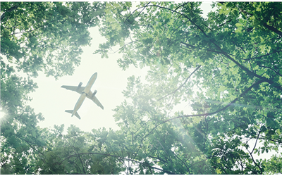 web_plane_enviromental_iStock-1090204598-2