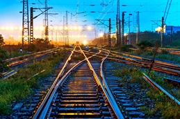 Rails iStock-641119352