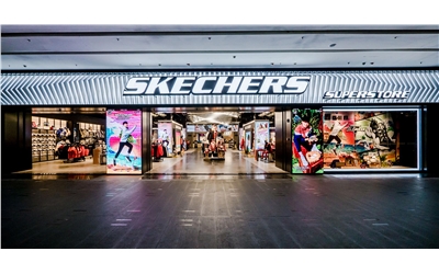 Skechers_Superstore_in_Shenyang_China