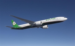 EVA-AIR_E5C3442_new-livery_2018