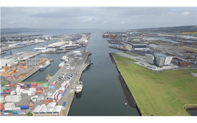 belfast harbour - 2019