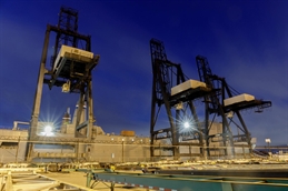 port of oakland cranes iStock-1153902116
