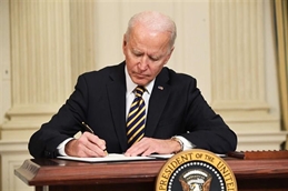 210224-joe-biden-executive-order-jm-1714_757177ffbf5b58b9e5cb93f76b08c6f5.fit-760w
