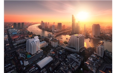 Chao Praya Bangkok skyline Fotolia_83162816_L